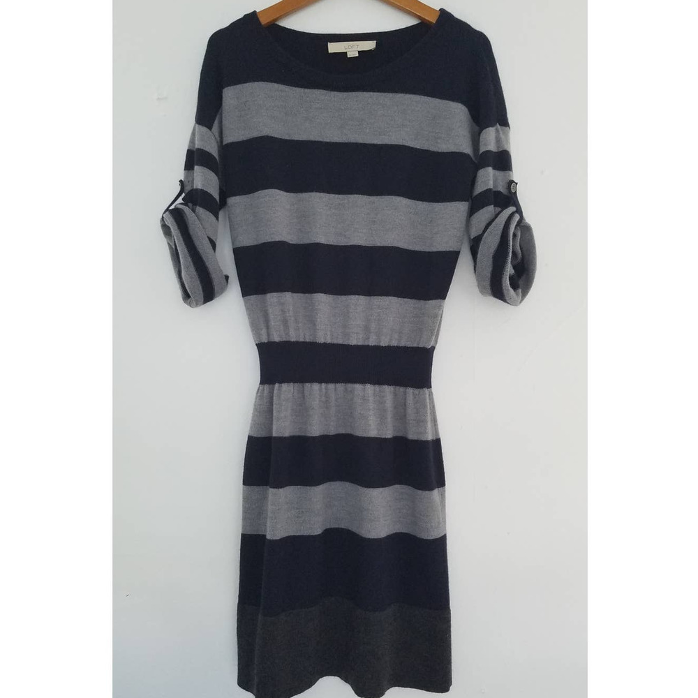LOFT Striped Colorblock Wool Blend Sweater Dress EUC Size XS Navy Blue/ Gray